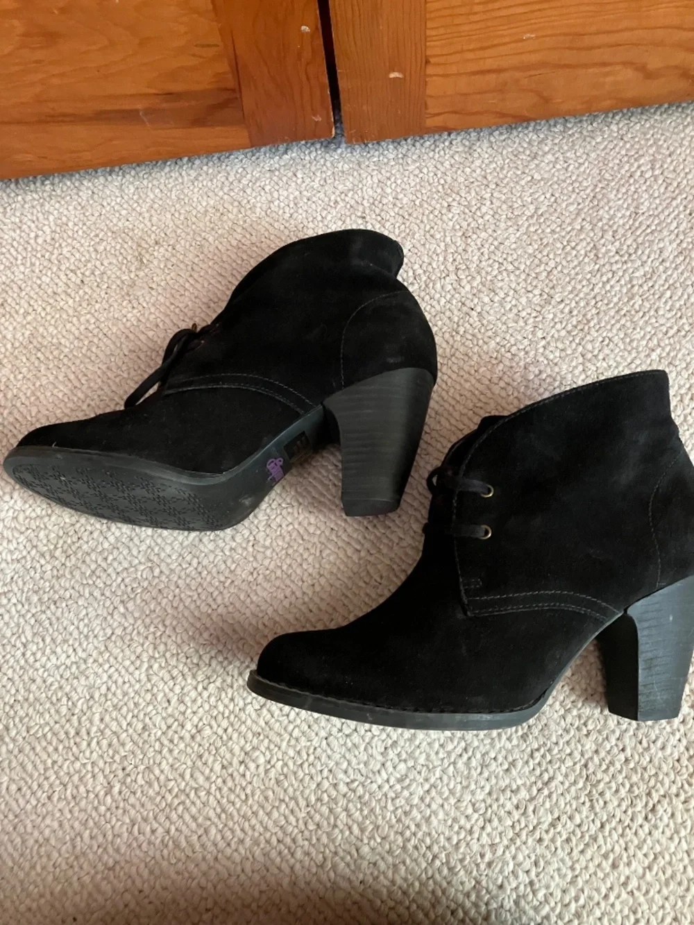 Indigo by Clarks women's lace-up ankle boots with 3